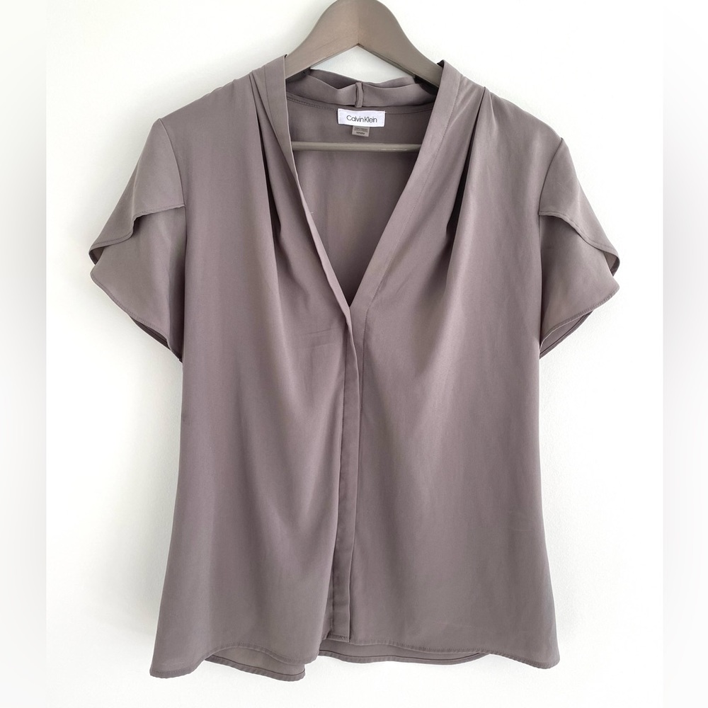 Calvin Klein V Neck Blouse in Taupe with Tulip Sleeves Size M